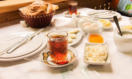 На этот раз американским СМИ не угодил азербайджанский завтрак