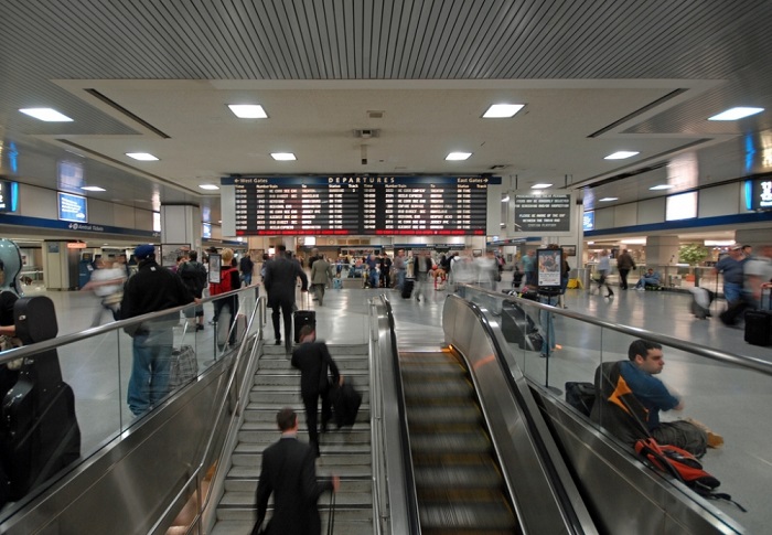 В Нью-Йорке 16 человек пострадали из-за паники на вокзале 