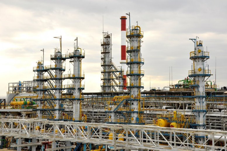 Азербайджан увеличил производство товаров химпромышленности