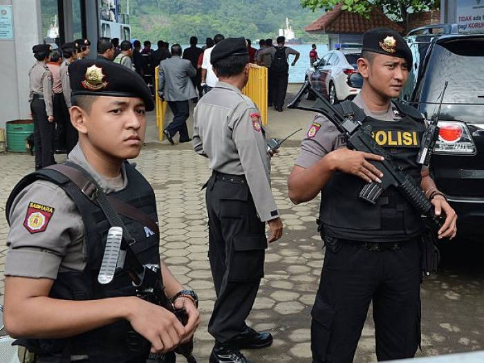 Взрыв в Джакарте: есть погибшие