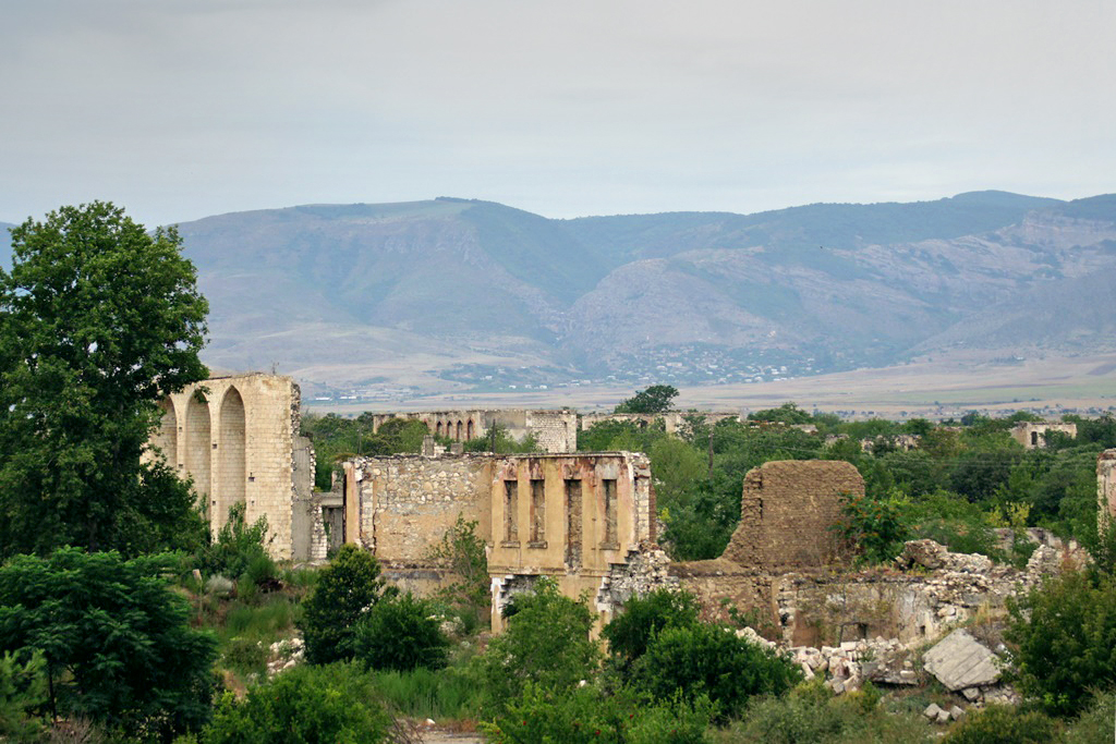 Агдам фото