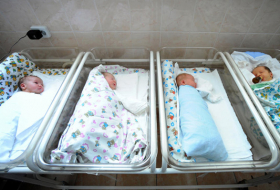В Азербайджане в первый день 2019 года родились почти 370 детей
