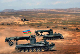 Ереван обеспокоен: Азербайджан наращивает мускулы, а у Армении денег нет