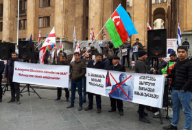  Грузины и азербайджанцы требуют сноса памятника армянскому сепаратисту