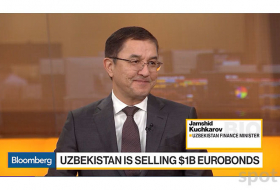 Bloomberg: Узбекистан через евробонды выводит экономику из изоляции
