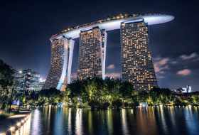 Самыми дорогими городами мира названы Сингапур, Париж и Гонконг
