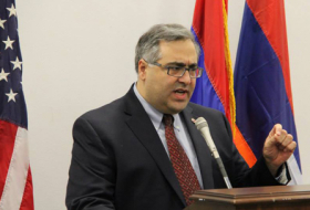 Главный армянский лоббист забил тревогу из-за возможных санкций США 