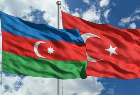 Объем инвестиций между Азербайджаном и Турцией достиг 30 млрд долларов