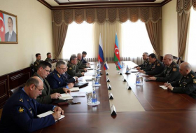 Главы Генштабов ВС Азербайджана и России обсудили урегулирование карабахского конфликта 
