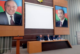 В управлениях Государственного таможенного комитета Азербайджана проведены служебные совещания