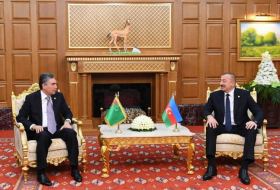 В Ашгабаде состоялась встреча Президентов Азербайджана и Туркменистана - ФОТО