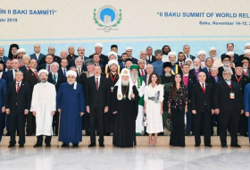  Ильхам Алиев и Мехрибан Алиева принимают участие во II Саммите мировых религиозных лидеров в Баку - ОБНОВЛЕНО-ФОТО