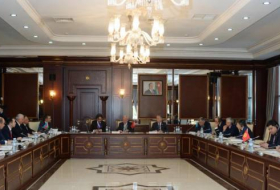 В парламенте Азербайджана проходит заседание Комиссии ТюркПА
