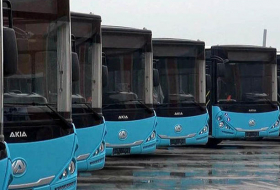 В Баку привезли 371 новый автобус
