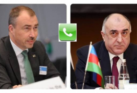 Эльмар Мамедъяров провел телефонный разговор со спецпредставителем ЕС на Южном Кавказе

