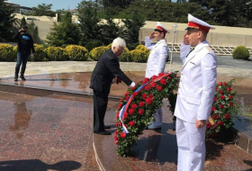 Посол России в Азербайджане почтил память павших в годы ВОВ