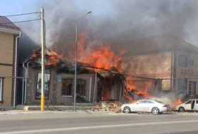 Один человек погиб при пожаре в оружейном магазине на севере Казахстана
