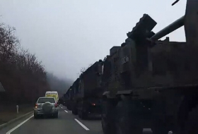 Сербия привела армию в боевую готовность и стягивает артиллерию к границе с Косово
