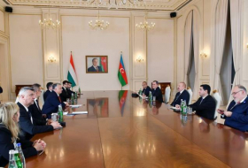 Президент Ильхам Алиев встретился с премьер-министром Венгрии -ФОТО
