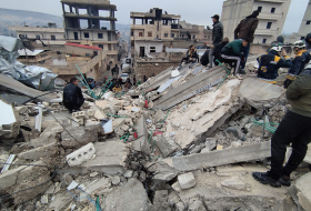 Азербайджан продолжит помогать пострадавшим от землетрясений туркам
