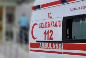 На востоке Турции автобус упал в ущелье, есть пострадавшие
