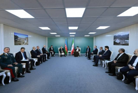 Состоялась встреча президентов Азербайджана и Ирана с участием делегаций -ФОТО
