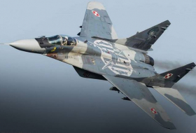 Польский МиГ-29 потерял топливный бак над населенным пунктом во время учебного полета
