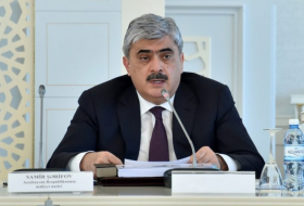 Министр: Рассматривается вопрос увеличения внешнего долга Азербайджана до $10 млрд.