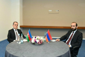 Сегодня Байрамов и Мирзоян вновь сядут за стол переговоров