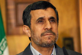 Ахмадинежад выдвинул свою кандидатуру на президентских выборах в Иране
