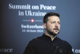 Зеленский: Помощи стран Запада пока недостаточно для победы Украины
