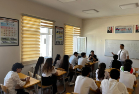 В школах Азербайджана стартовали мониторинги в связи с организацией 
