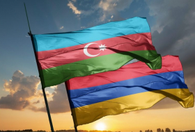 В Азербайджане 84% опрошенных поддержали мирный договор с Арменией
