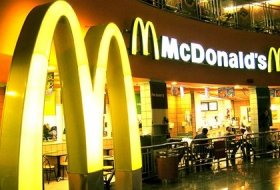 McDonalds решила сократить управленческий персонал