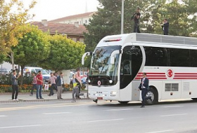 Автобус канцелярии премьера Турции попал в аварию