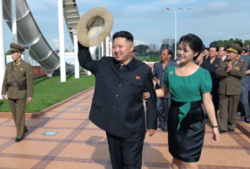 Лидер КНДР Ким Чен Ын с женой посетил соревнования летчиков ВВС