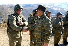 Закир Гасанов побывал на армяно-азербайджанской границе - ФОТО