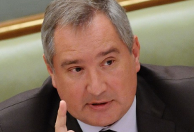 Франция не может продать Мистрали без разрешения России - Рогозин