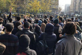 Тегеран: задержаны сотни протестующих