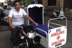 Мотоциклы скорой помощи появились в Мумбае - ВИДЕО