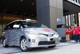 В Токио начались тестовые поездки пассажиров на беспилотном такси
