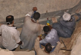 В окрестностях Каира нашли восемь саркофагов с мумиями
