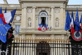 Шапка-невидимка для Бако Саакяна: кое-что о заявлении МИД Франции