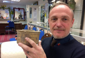 Британец случайно купил чашу возрастом 4000 лет