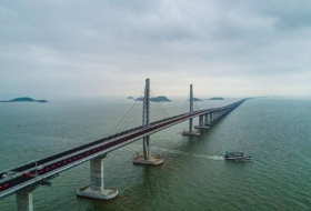 В Китае завершили строительство моста с самым длинным в мире пролетом