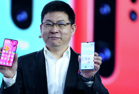 Huawei представила флагманские смартфоны
