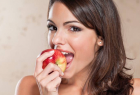 Врачи рассказали, сколько яблок можно съесть без вреда для здоровья
