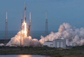 Ракета Falcon 9 с грузовым кораблем Dragon стартовала к МКС 