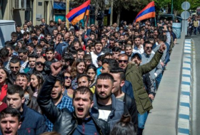 Развал армянской армии. Возрастает негодование общества 