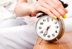 Ученые выяснили, какой звук будильника помогает лучше проснуться
